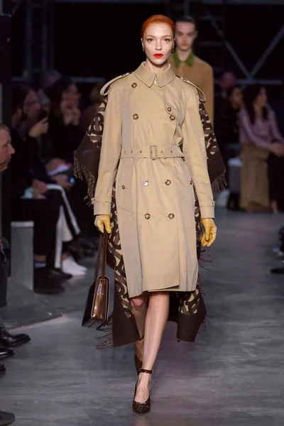 Look 46
